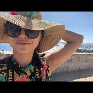 Meet your Posher, Rachel